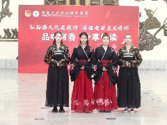 河南工业职业技术学院汉服秀校园行